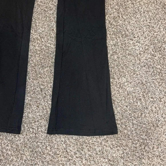 Shein Twist Front Flare leggings size 2 - Picture 3 of 4